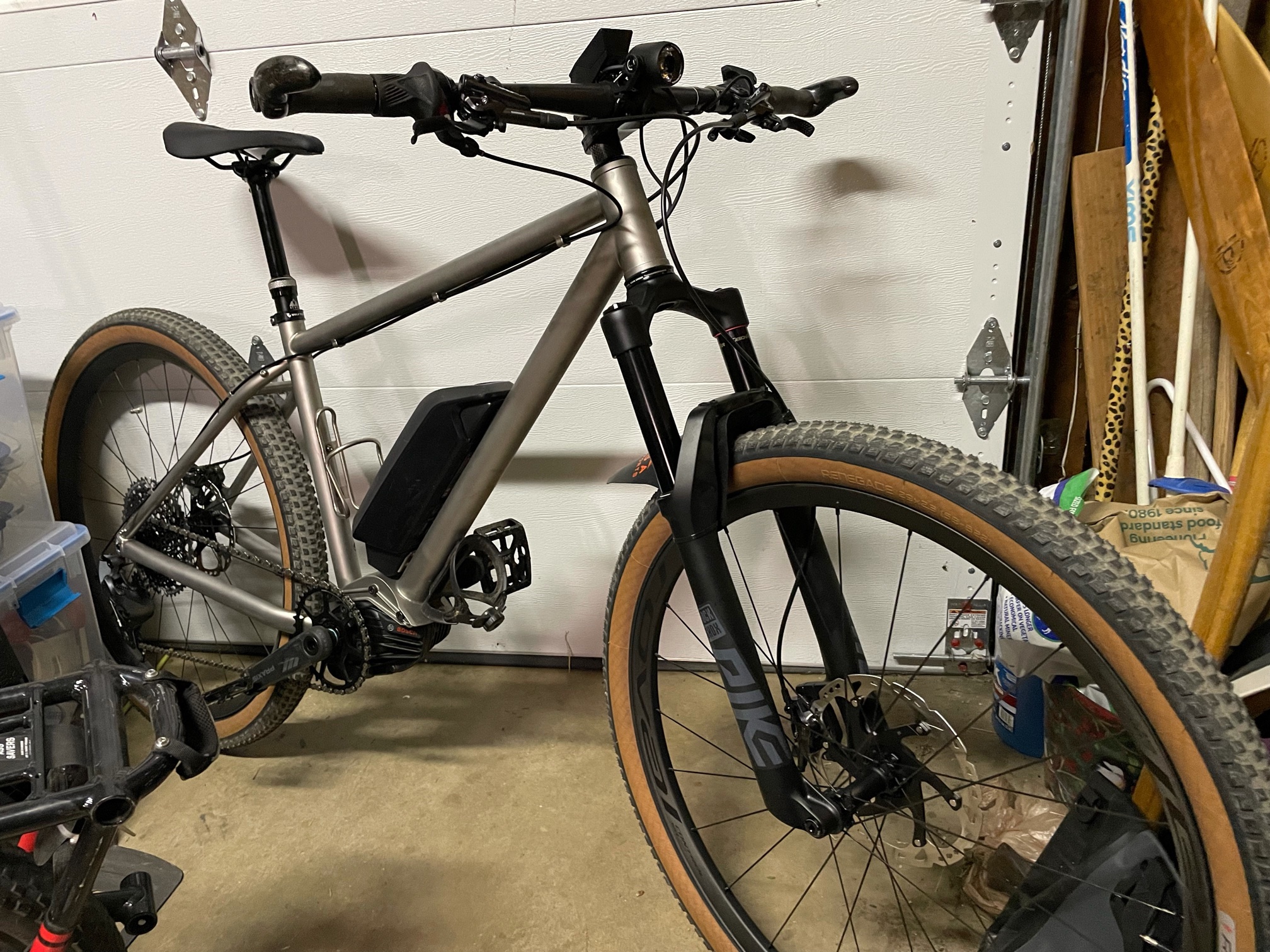 zinn custom electric mountain bike