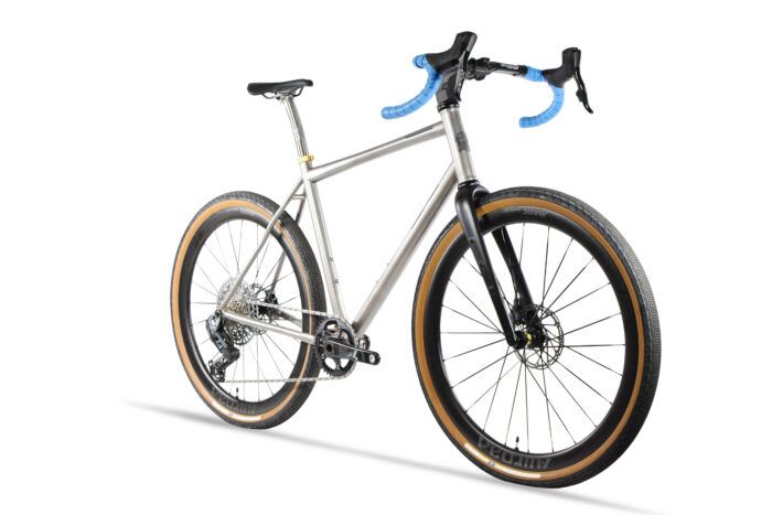Serrai : Custom Gravel Bike